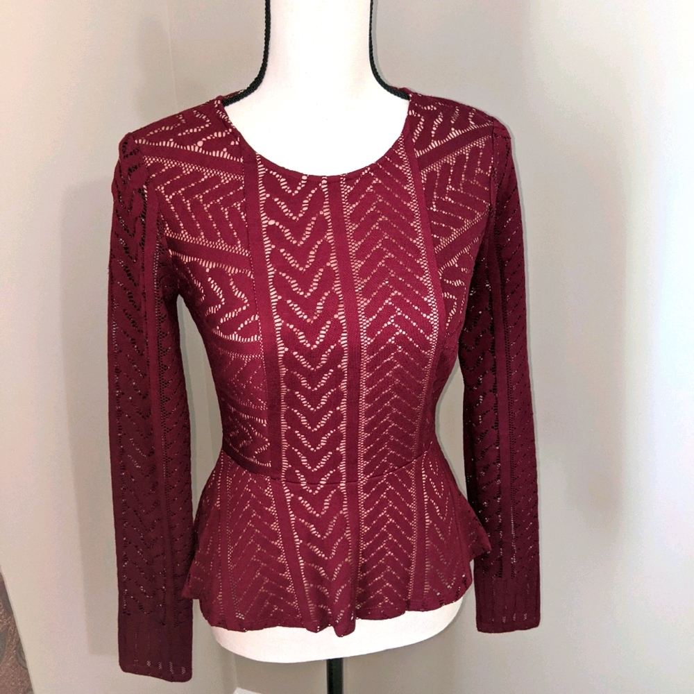 BCBG MAXAZRIA Peplum shirt
